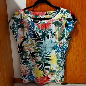 Reitmans floral top